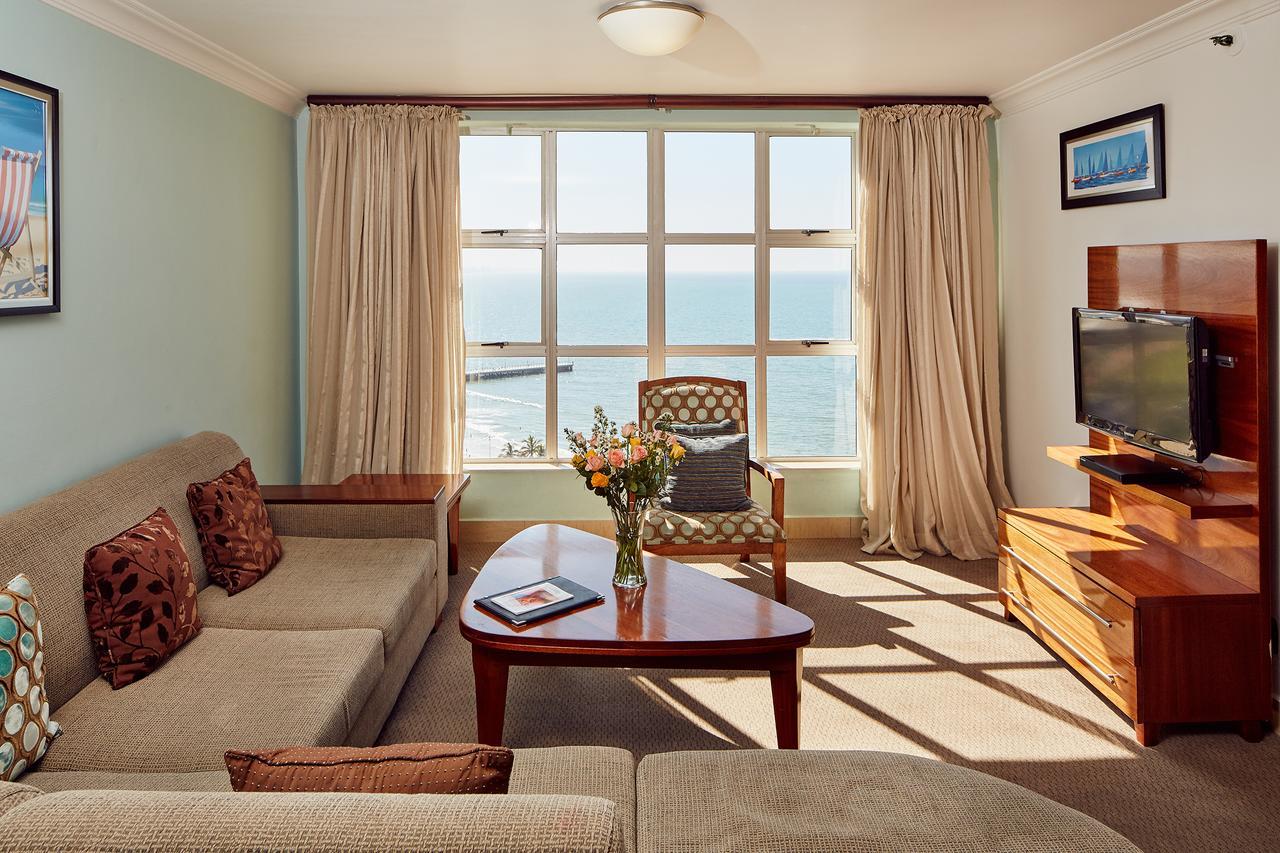 First Group The Palace All-Suite Durban Exterior photo